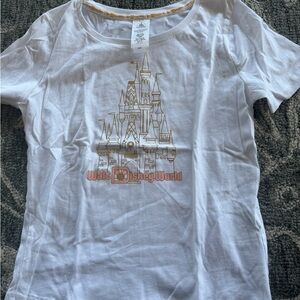 Disney White and Gold Kids T-Shirt size medium